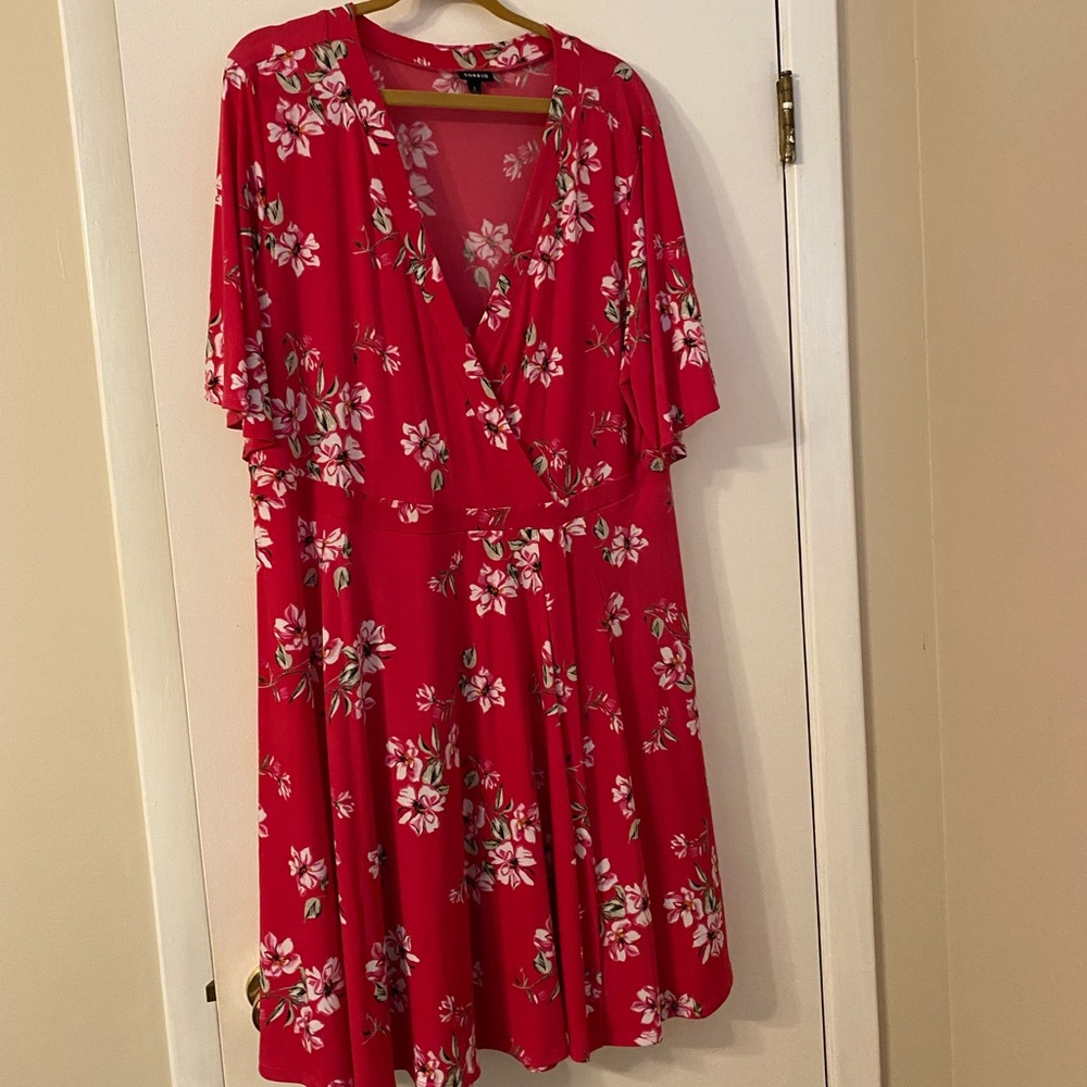 Gorgeous dark pink wrap dress